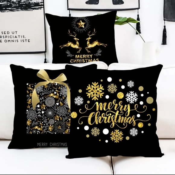 Merry Christmas Cushion Cover Ornaments set of 4 NWOT - Picture 2 of 7